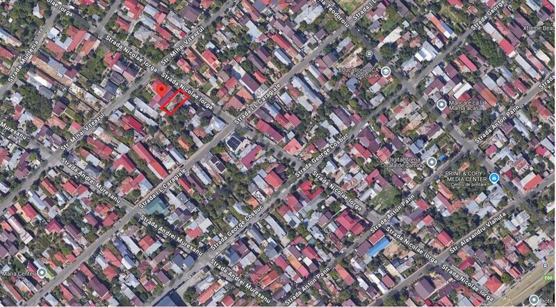 Voluntari, centru Nicolae Iorga, strada lata, verde, trotuare, Primarie,